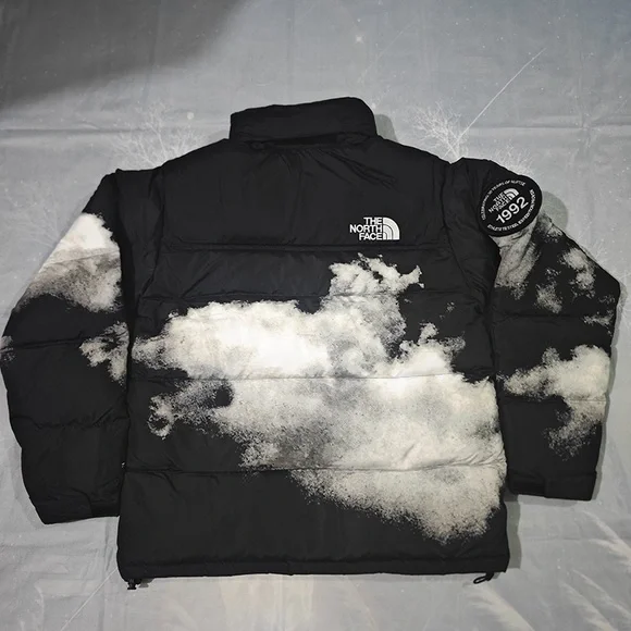 The North Face Cloud Print Down Jacket - Picture 6 of 10